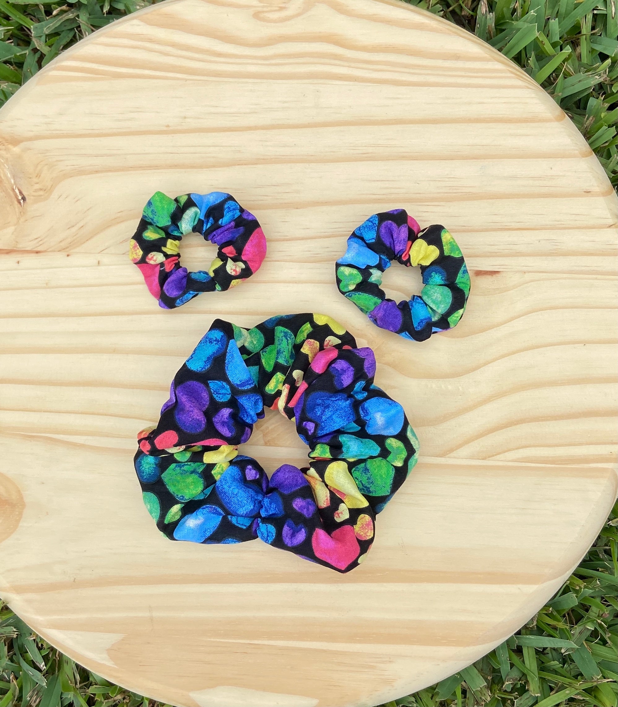 Mini Rainbow Hearts Scrunchies